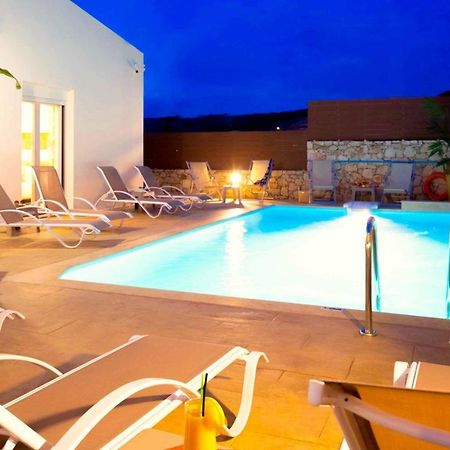 Villa Sky スカレタ エクステリア 写真